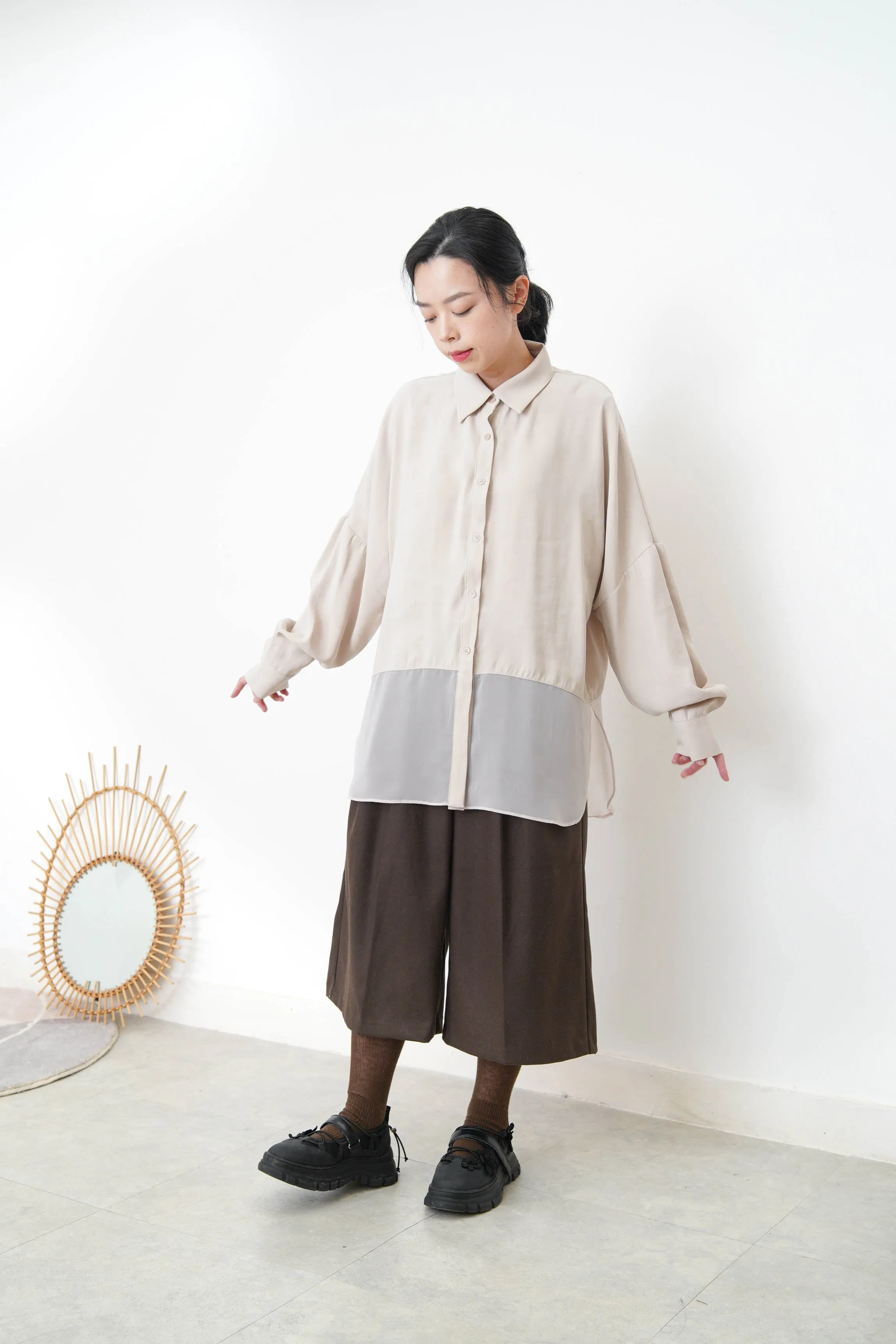 Beige chiffon shirt w/ sheer long hem