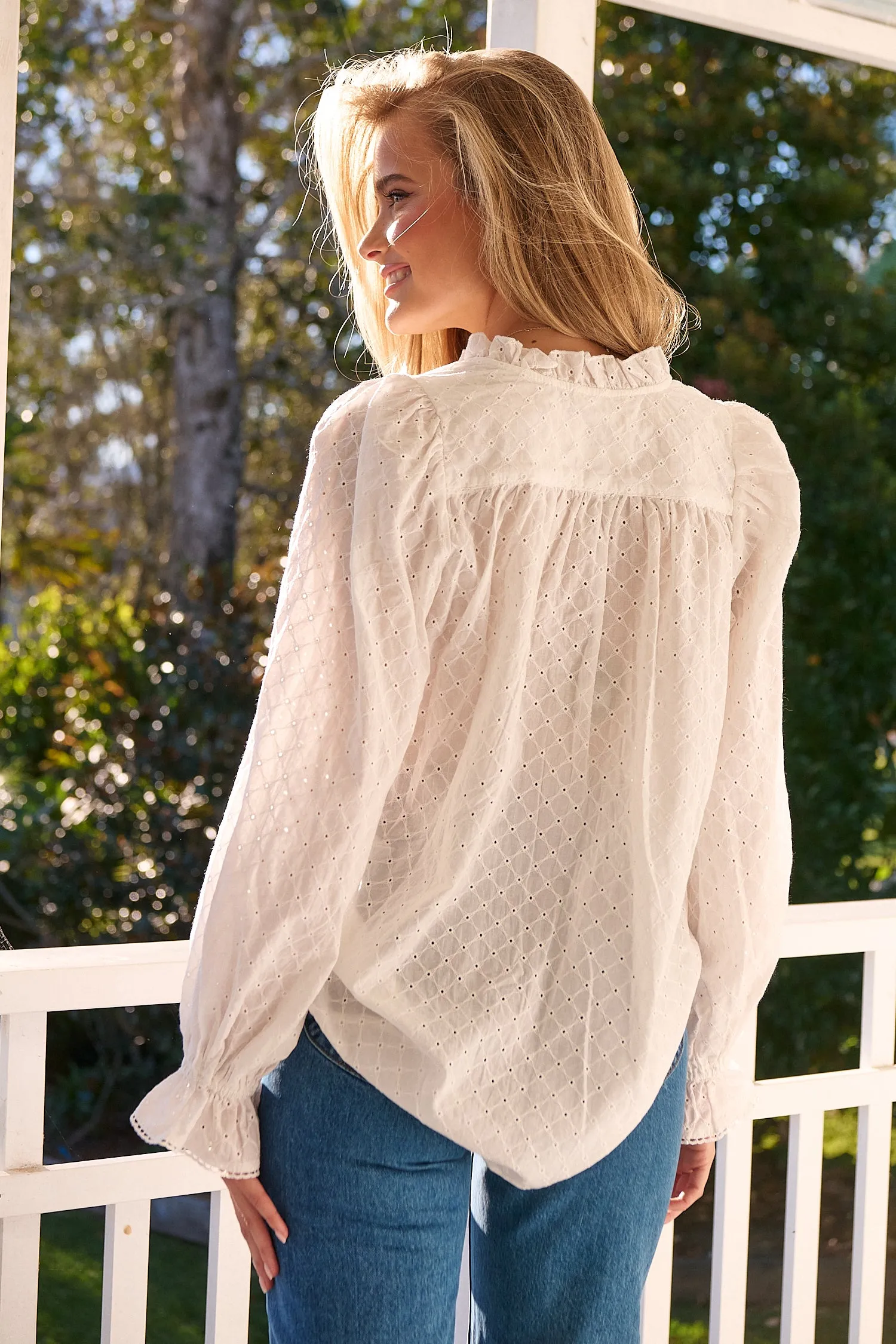 CLARA BLOUSE EMBROIDERED WHITE