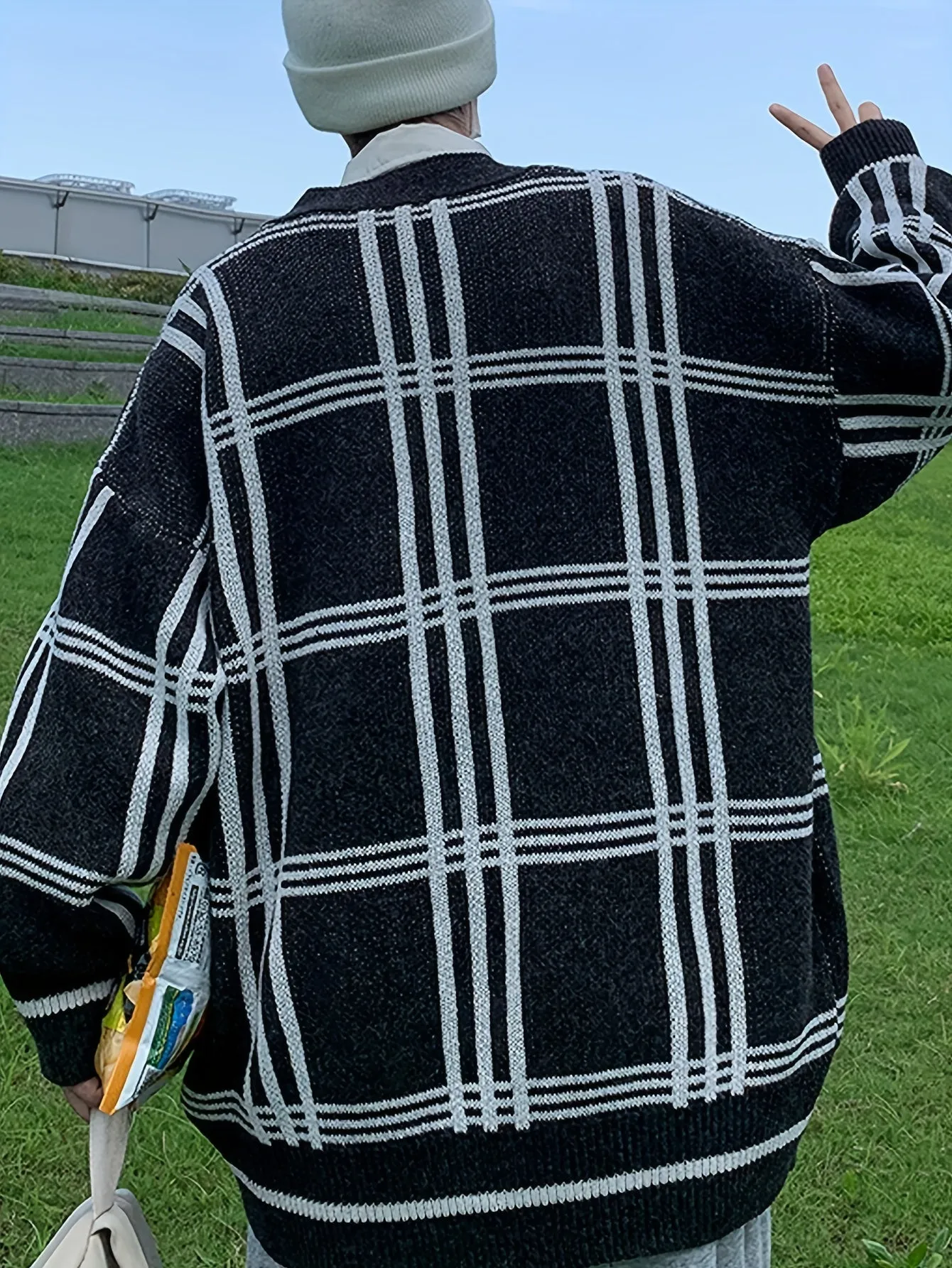 DARELL | Stylish Checked Loosely Knitted Cardigan