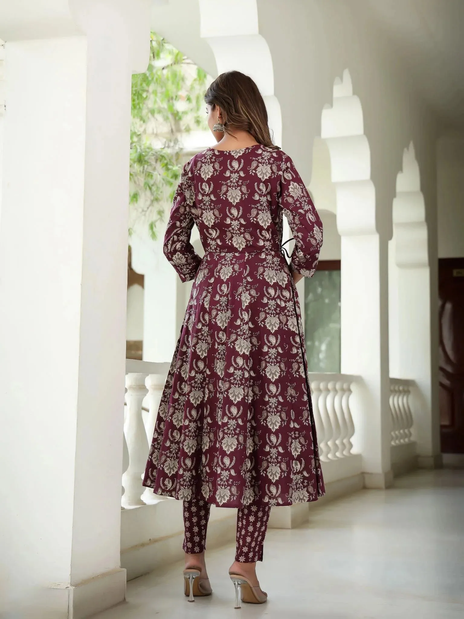 Maroon Floral Embroidered Regular Thread Work Pure Cotton Kurta With Trousers & With Dupatta