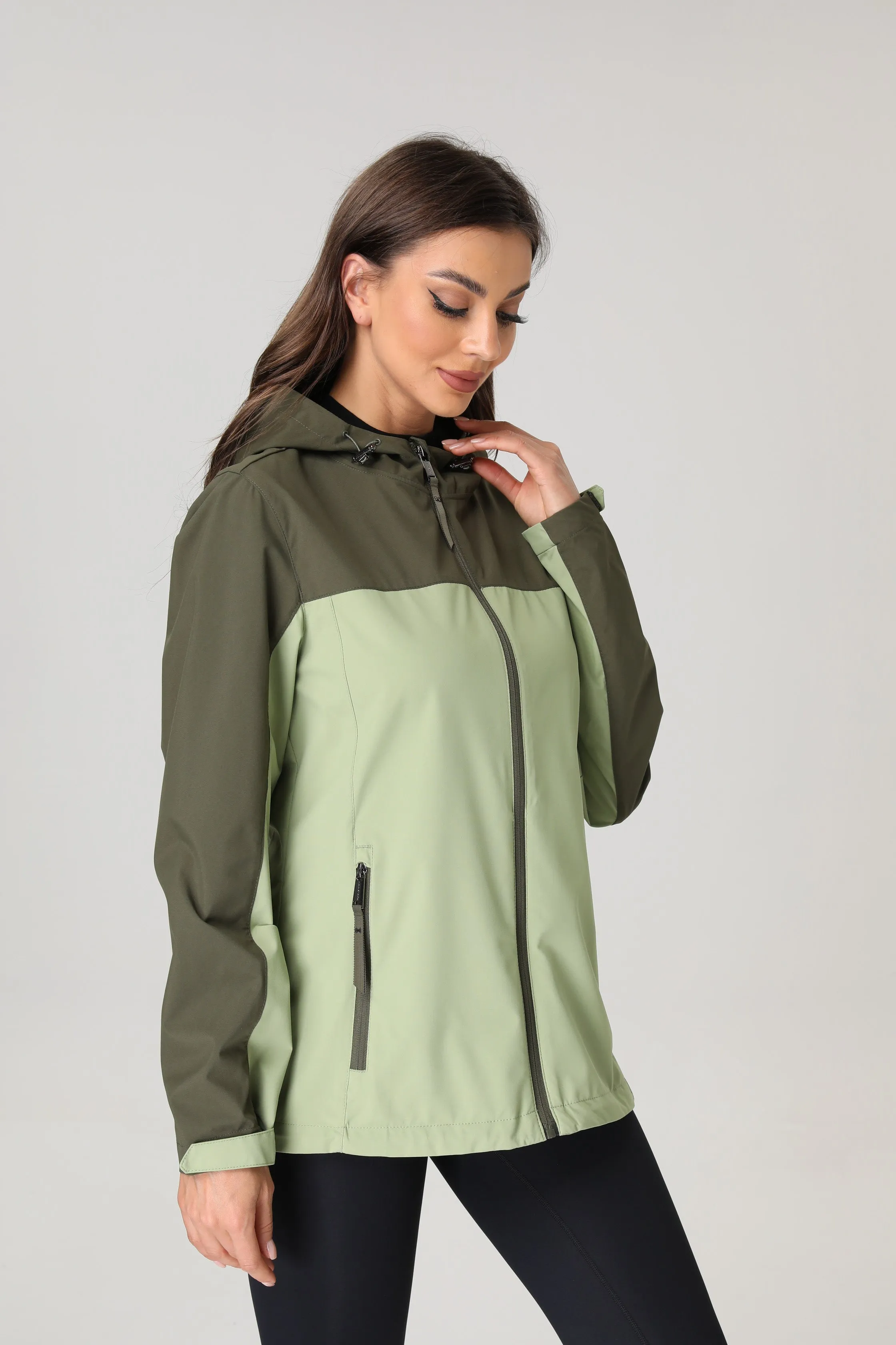Women's Defender Rain Jacket