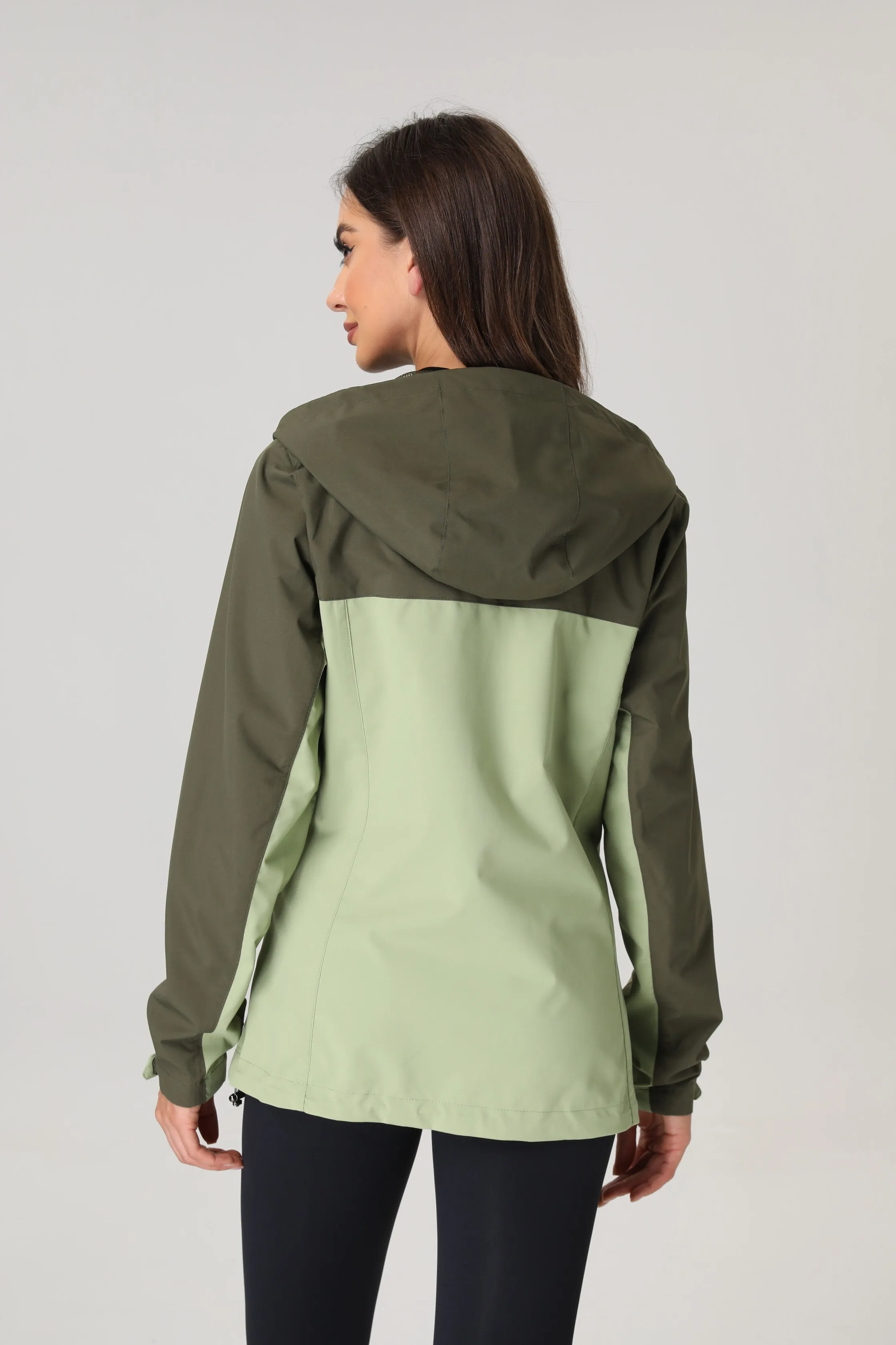 Women's Defender Rain Jacket