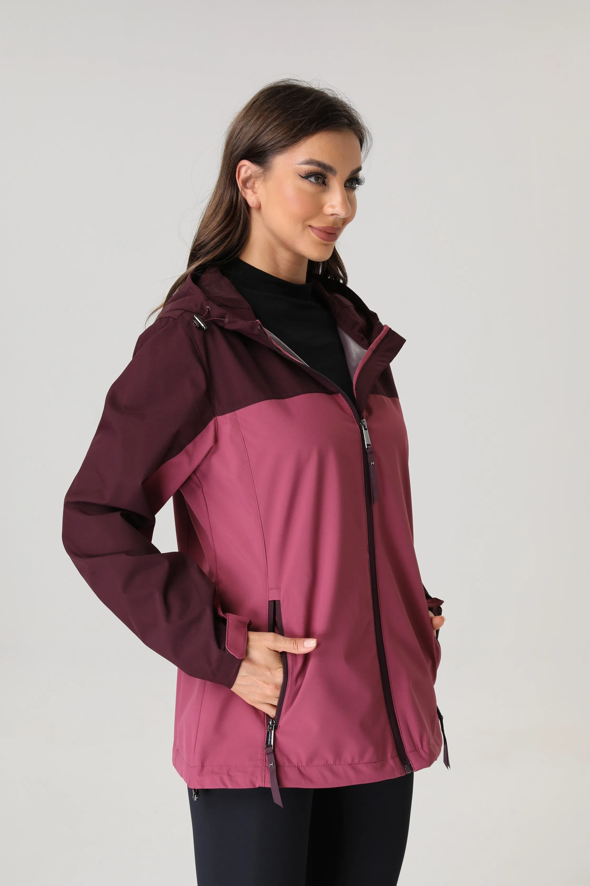 Women's Defender Rain Jacket